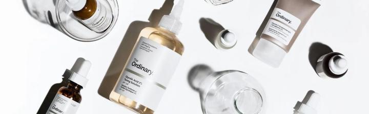 The Ordinary wydaje książkę  „Ingredients” — przewodnik po składnikach kosmetycznych
